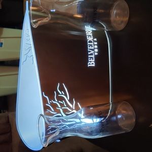 BELVEDERE VODKA ICE CHILLER  LIGHTED w 2 CARAFES